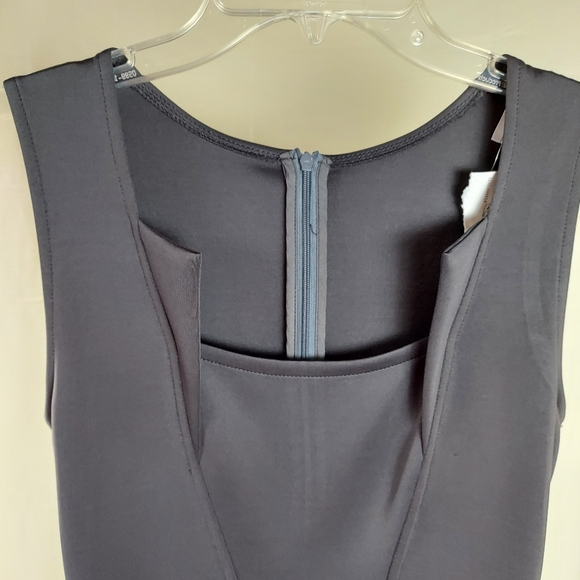New Black Dress Peplum Waist Size Small Sleeveless - Picture 2 of 16